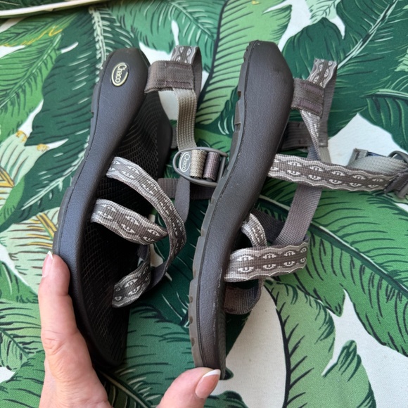 Chaco Women's Z/2 Rapid Pro Adjustable Strap Classic Sandal Like New - Picture 4 of 5